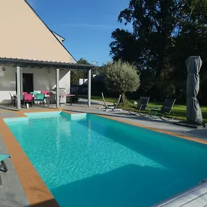 Chez Valérie Merlevenez